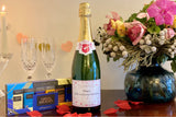 PERSONALISED CHAMPAGNE & CHOCOLATES GIFT BOX